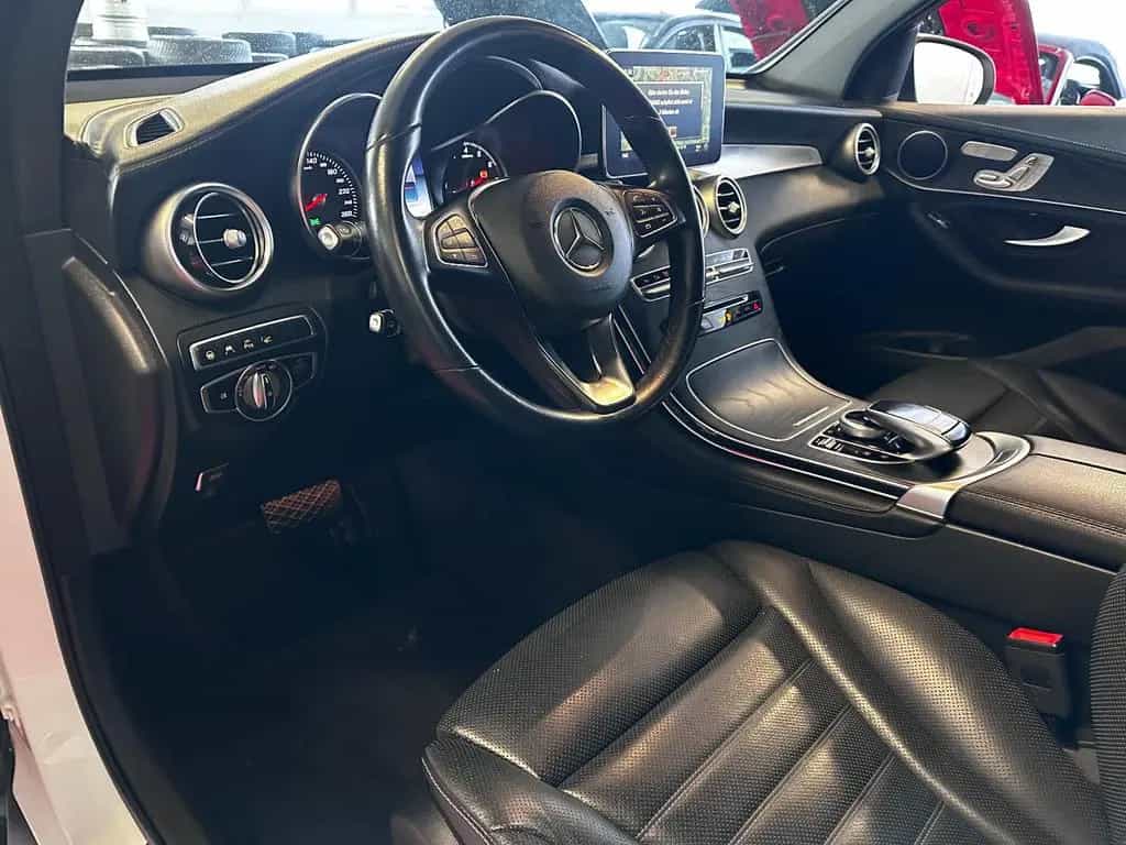 Mercedes-Benz GLC 300 Coupe  4Matic AMG Line  *1.Hd +TMP + LED 02/2019-photo-9