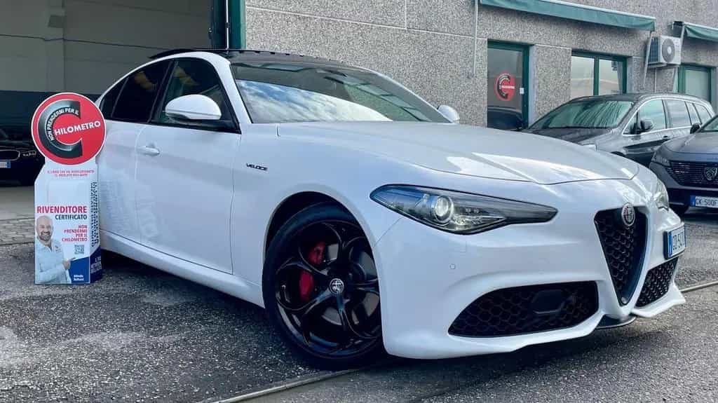 Alfa Romeo Giulia ALFA ROMEO GIULIA 2.2 VELOCE AT8 Q4 210CV - TETT 12/2020-photo-0