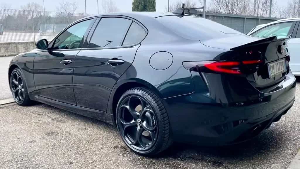 Alfa Romeo Giulia ALFA ROMEO GIULIA 2.0 TURBO VELOCE AT8 Q4 280CV 12/2021-photo-6