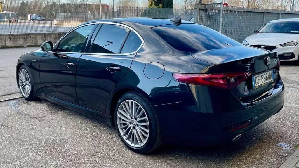 Alfa Romeo Giulia ALFA ROMEO GIULIA 2.2 SUPER AT8 190CV - FULL LED 06/2021-photo-5