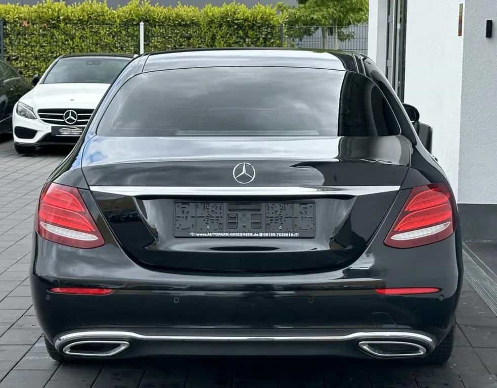 Mercedes-Benz E-Class d 9G Lim*AVANTGARDE*COMAND*DI-TACHO*KAMERA 06/2016-photo-21