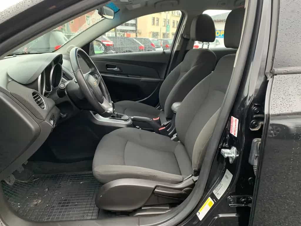 Chevrolet Cruze Kombi 1.6*Klima, PDC hinten, Temp., Nr. 19 05/2013-photo-9
