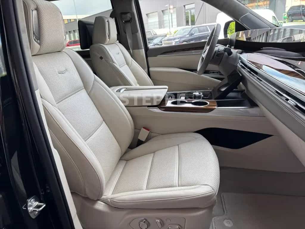 Cadillac Escalade FACELIFT MY26 6.2 V8 Platinum Luxury24" null-photo-8