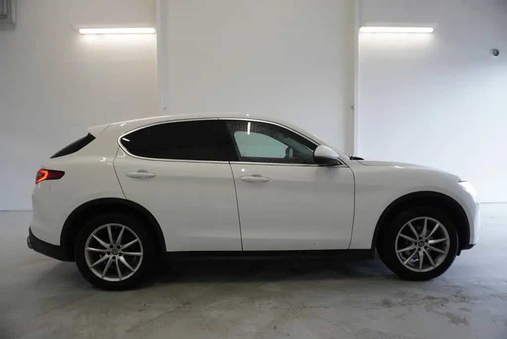 Alfa Romeo Stelvio 2,0 TB 280PS Q4 AUT. 08/2019-photo-4