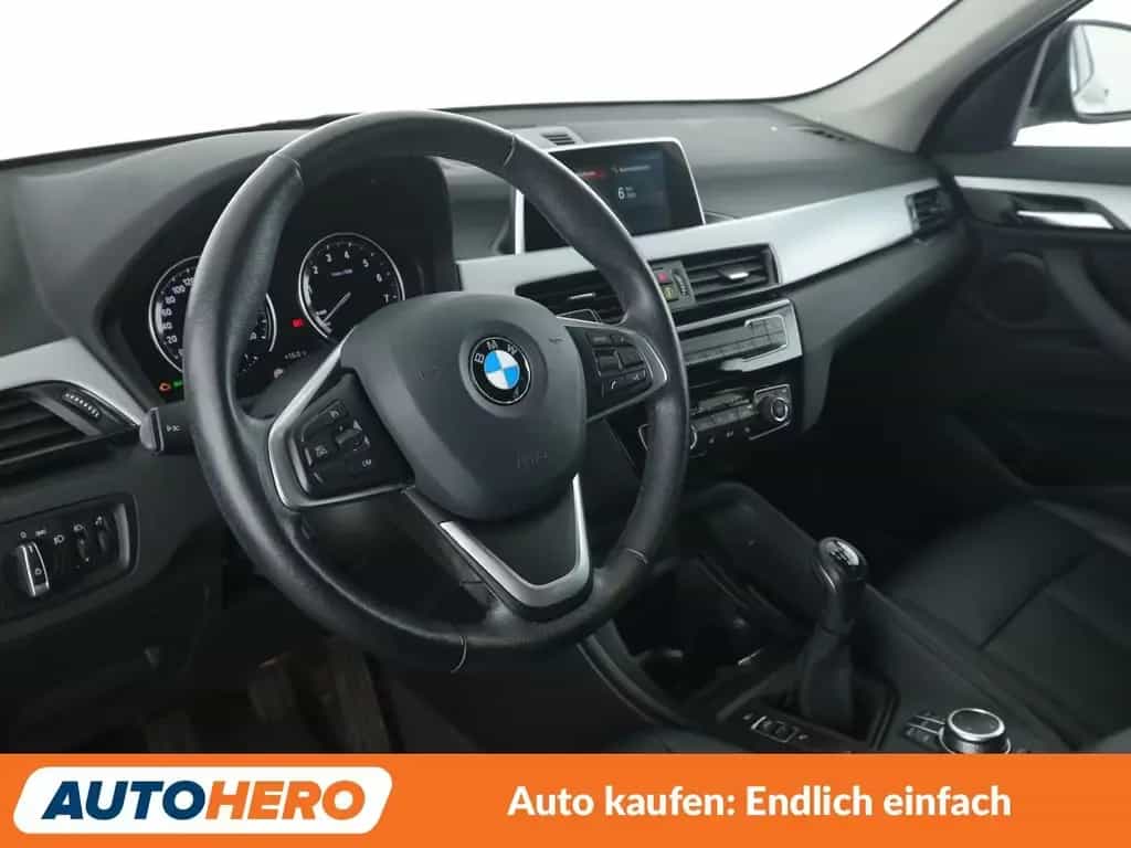 BMW X1 sDrive 18i Advantage *NAVI*TEMPO*PDC*SHZ* 06/2019-photo-10