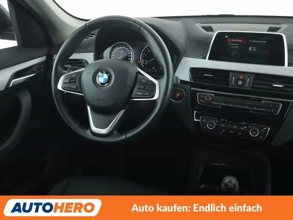 BMW X1 sDrive 18i Advantage *NAVI*TEMPO*PDC*SHZ* 06/2019-photo-12