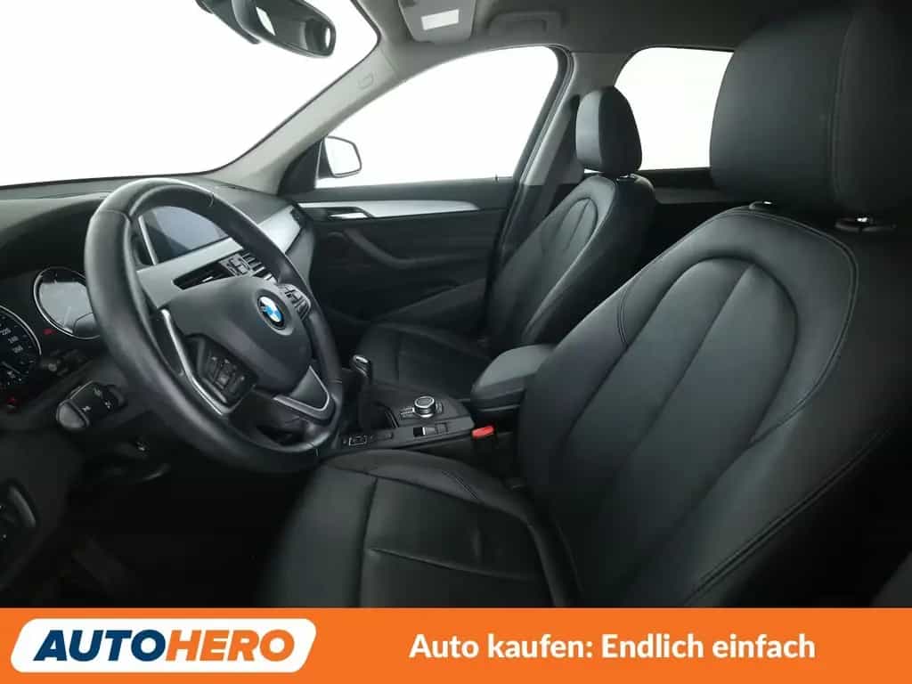 BMW X1 sDrive 18i Advantage *NAVI*TEMPO*PDC*SHZ* 06/2019-photo-9
