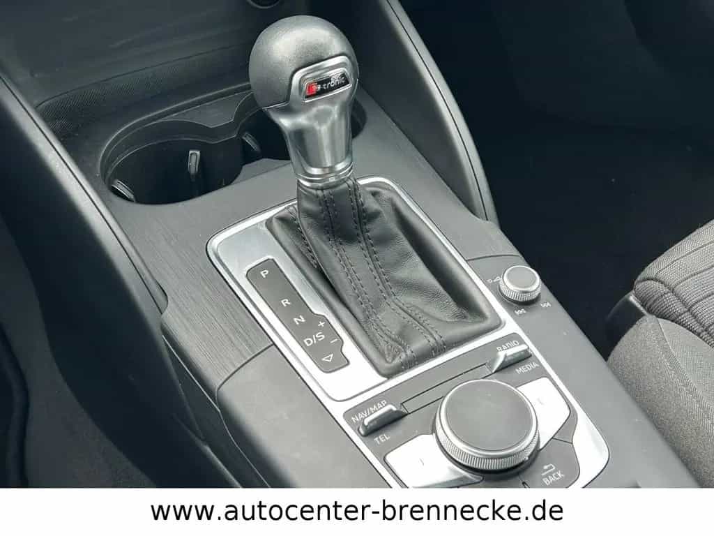 Audi A3 Cabriolet Sport*Automatik*Bi-Xenon*PDC* 05/2017-photo-15