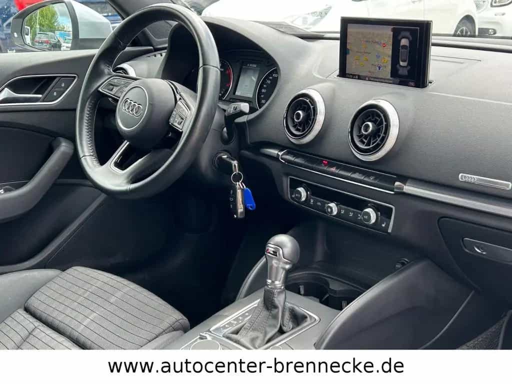 Audi A3 Cabriolet Sport*Automatik*Bi-Xenon*PDC* 05/2017-photo-21