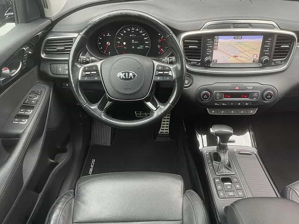 Kia Sorento 2.2 CRDi AUT 4WD Platinum XEN PANO NAVI 03/2018-photo-13