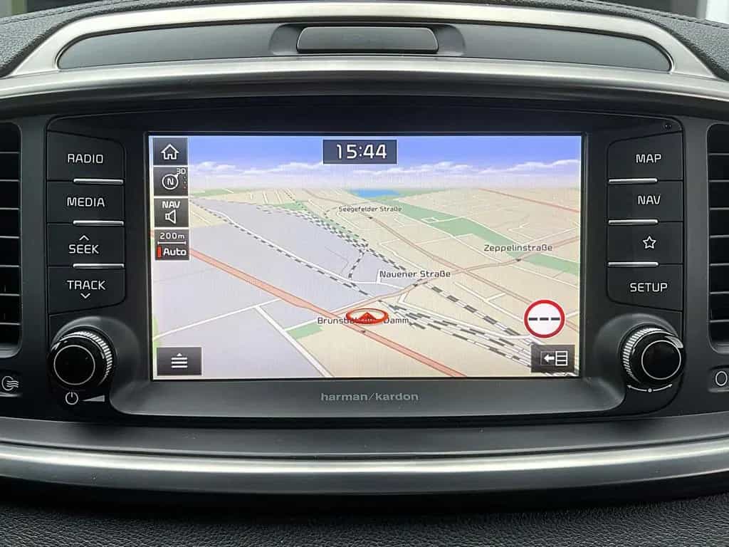 Kia Sorento 2.2 CRDi AUT 4WD Platinum XEN PANO NAVI 03/2018-photo-28