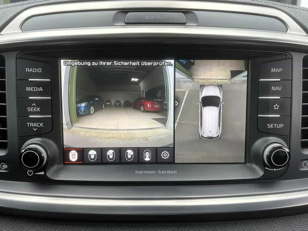 Kia Sorento 2.2 CRDi AUT 4WD Platinum XEN PANO NAVI 03/2018-photo-32