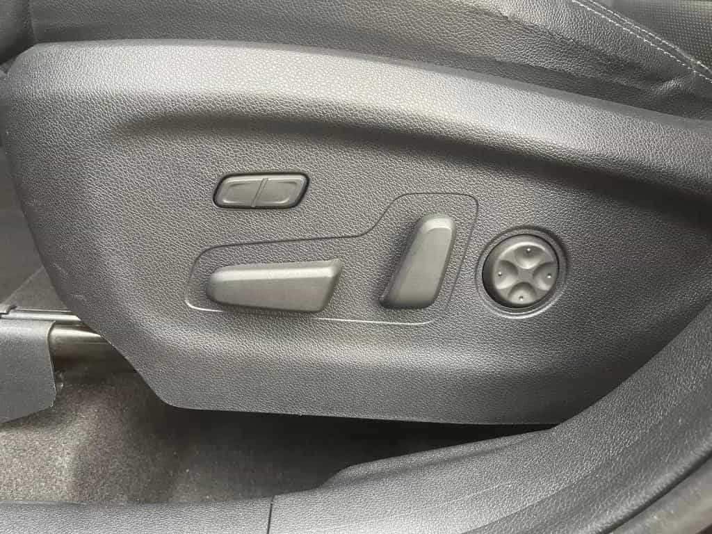 Kia Sorento 2.2 CRDi AUT 4WD Platinum XEN PANO NAVI 03/2018-photo-36