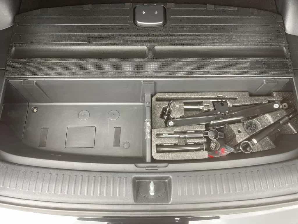 Kia Sorento 2.2 CRDi AUT 4WD Platinum XEN PANO NAVI 03/2018-photo-41