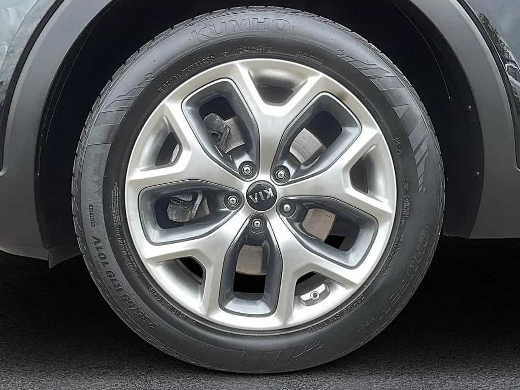 Kia Sorento 2.2 CRDi AUT 4WD Platinum XEN PANO NAVI 03/2018-photo-44