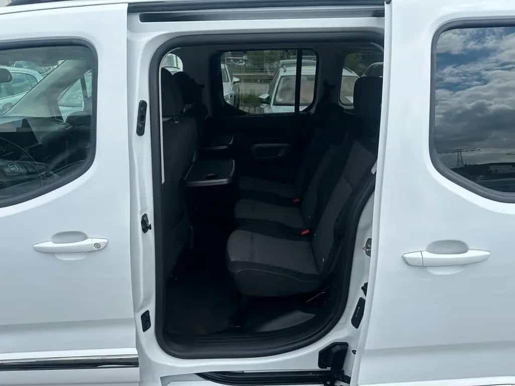 Toyota Proace (Verso) Proace City Verso L1 Team Deutschland 7-Sitzer 12/2020-photo-19