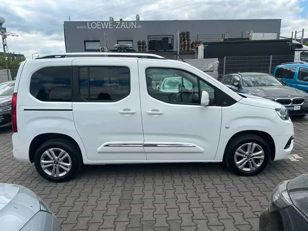 Toyota Proace (Verso) Proace City Verso L1 Team Deutschland 7-Sitzer 12/2020-photo-4