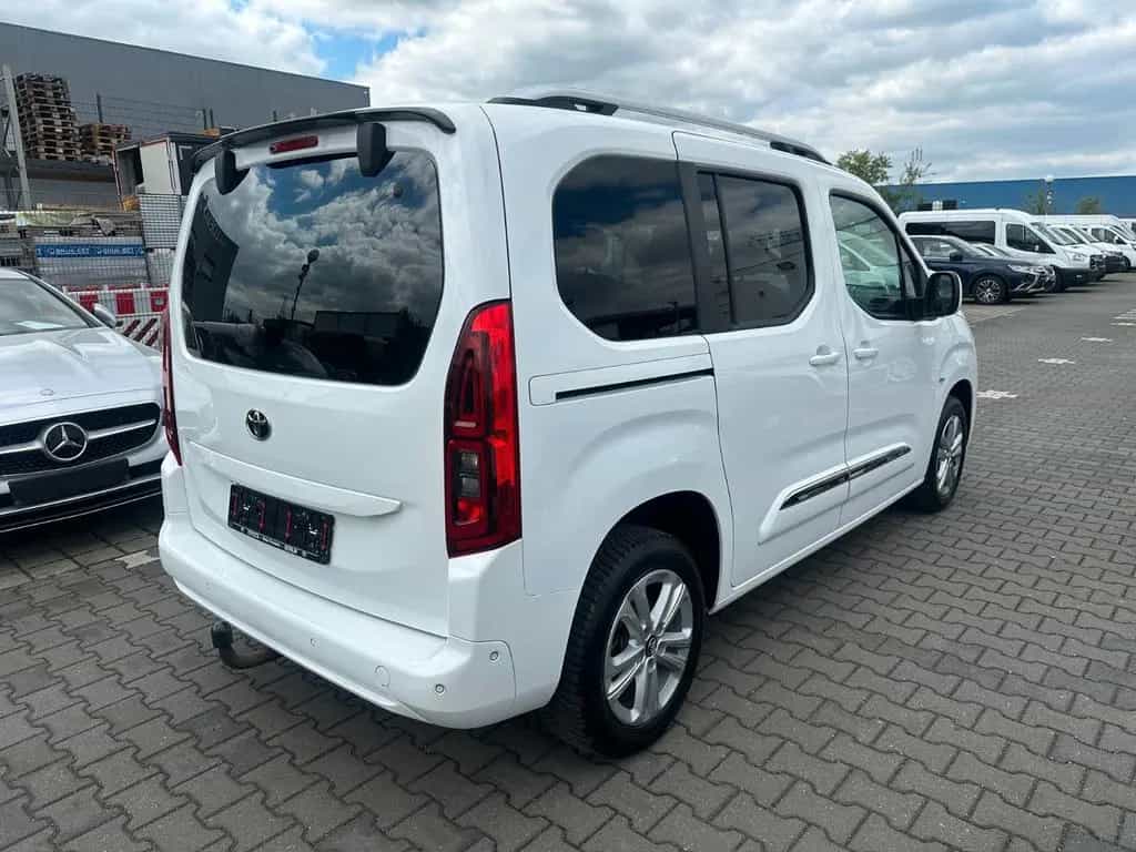 Toyota Proace (Verso) Proace City Verso L1 Team Deutschland 7-Sitzer 12/2020-photo-7