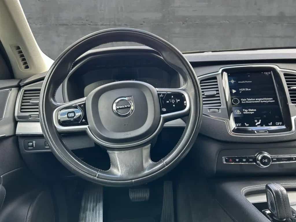 Volvo XC90 B5 (Diesel) AWD Momentum Pro (EURO 6d) 02/2021-photo-16