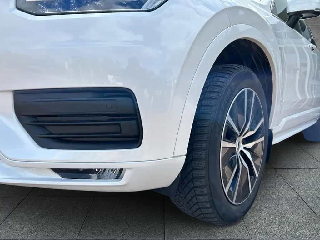 Volvo XC90 B5 (Diesel) AWD Momentum Pro (EURO 6d) 02/2021-photo-9