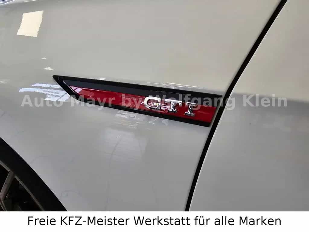 Volkswagen Golf VIII 2.0 Lim GTI Clubsport LED Navi Busines 09/2022-photo-12
