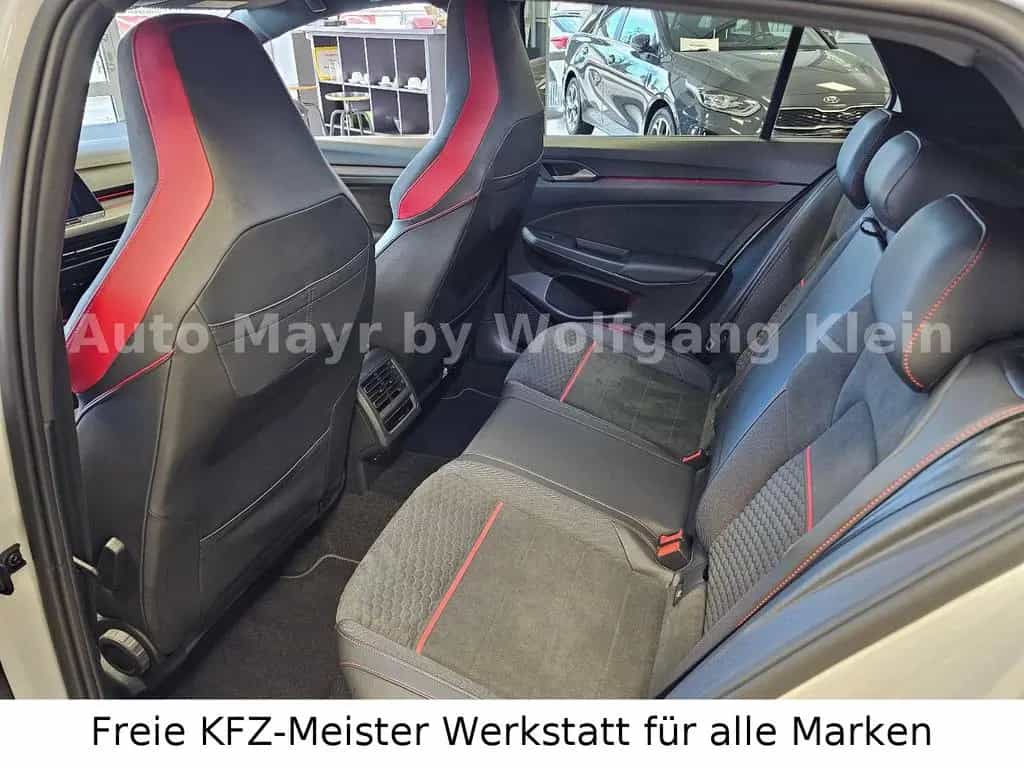 Volkswagen Golf VIII 2.0 Lim GTI Clubsport LED Navi Busines 09/2022-photo-34