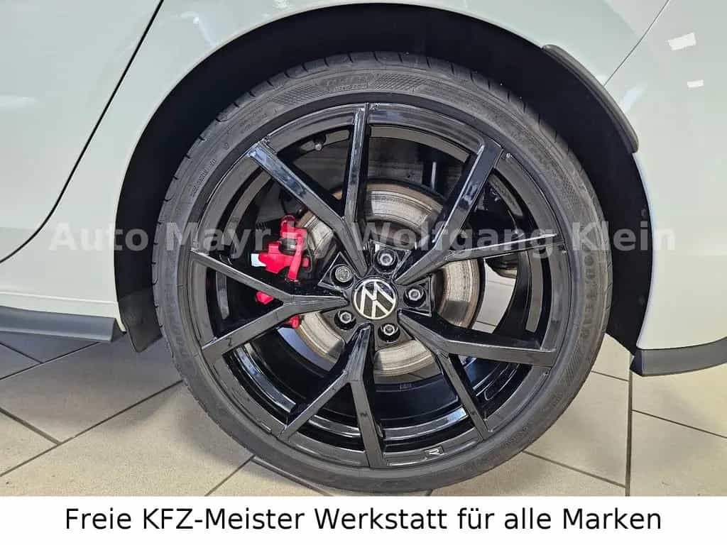 Volkswagen Golf VIII 2.0 Lim GTI Clubsport LED Navi Busines 09/2022-photo-9