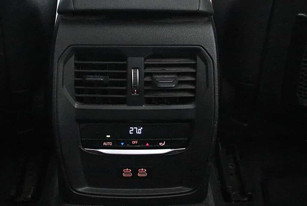 BMW 318 d (G21) Advantage *LED *PDC *SHZ *AppleCP 07/2021-photo-24