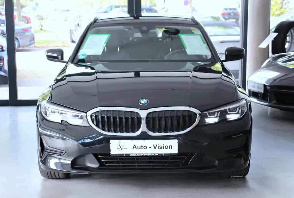 BMW 318 d (G21) Advantage *LED *PDC *SHZ *AppleCP 07/2021-photo-3