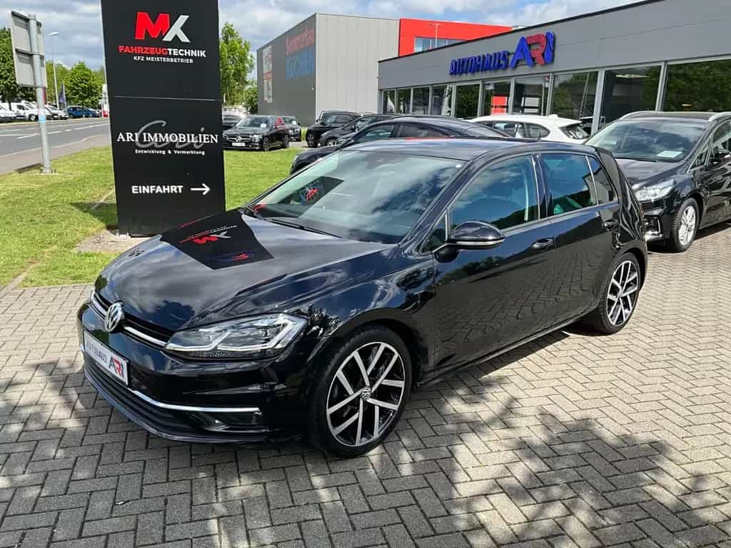 Volkswagen Golf VII Lim. 1.4 TSI Highline DSG 10/2017-photo-0