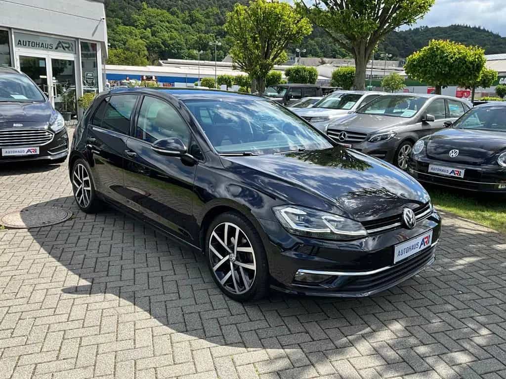 Volkswagen Golf VII Lim. 1.4 TSI Highline DSG 10/2017-photo-1