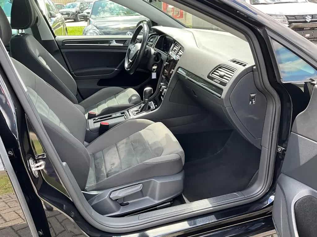 Volkswagen Golf VII Lim. 1.4 TSI Highline DSG 10/2017-photo-6