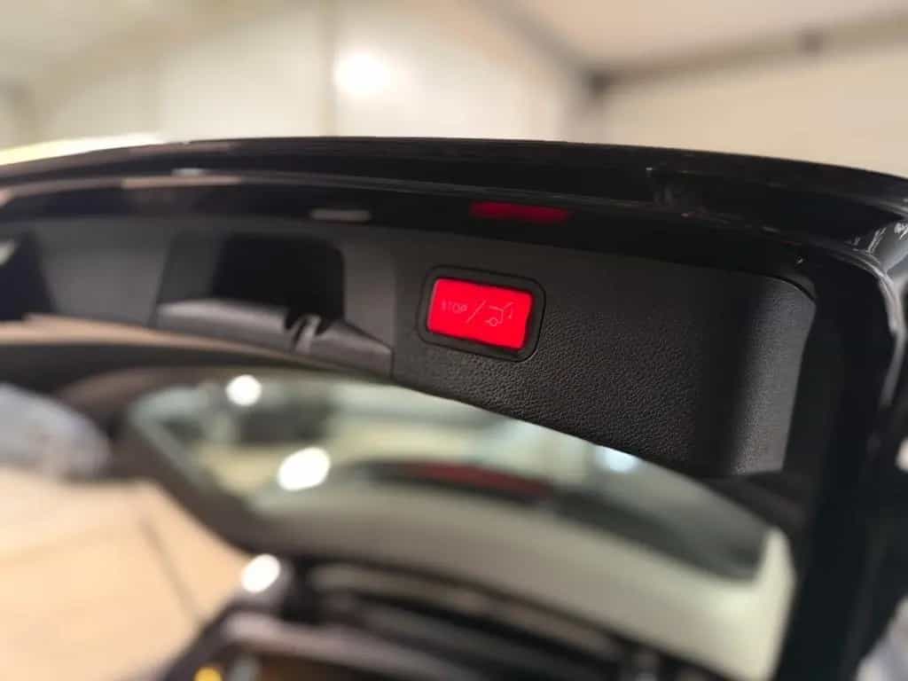 Mercedes-Benz E-Class d 4Matic T-SCHECKH.-LED-AMG 20"-AIRMATIC- 12/2018-photo-18