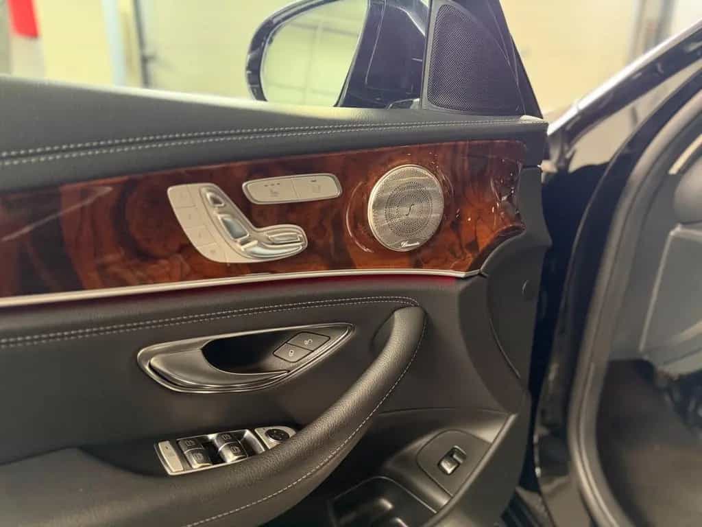Mercedes-Benz E-Class d 4Matic T-SCHECKH.-LED-AMG 20"-AIRMATIC- 12/2018-photo-9