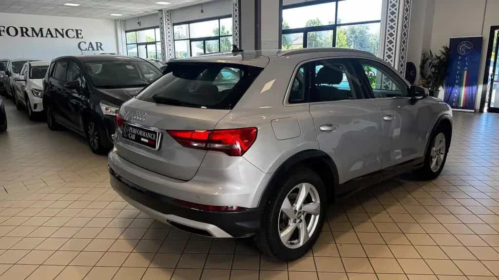 Audi Q3 35 TDI S tronic Business Advanced 05/2020-photo-4