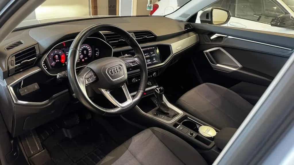 Audi Q3 35 TDI S tronic Business Advanced 05/2020-photo-7