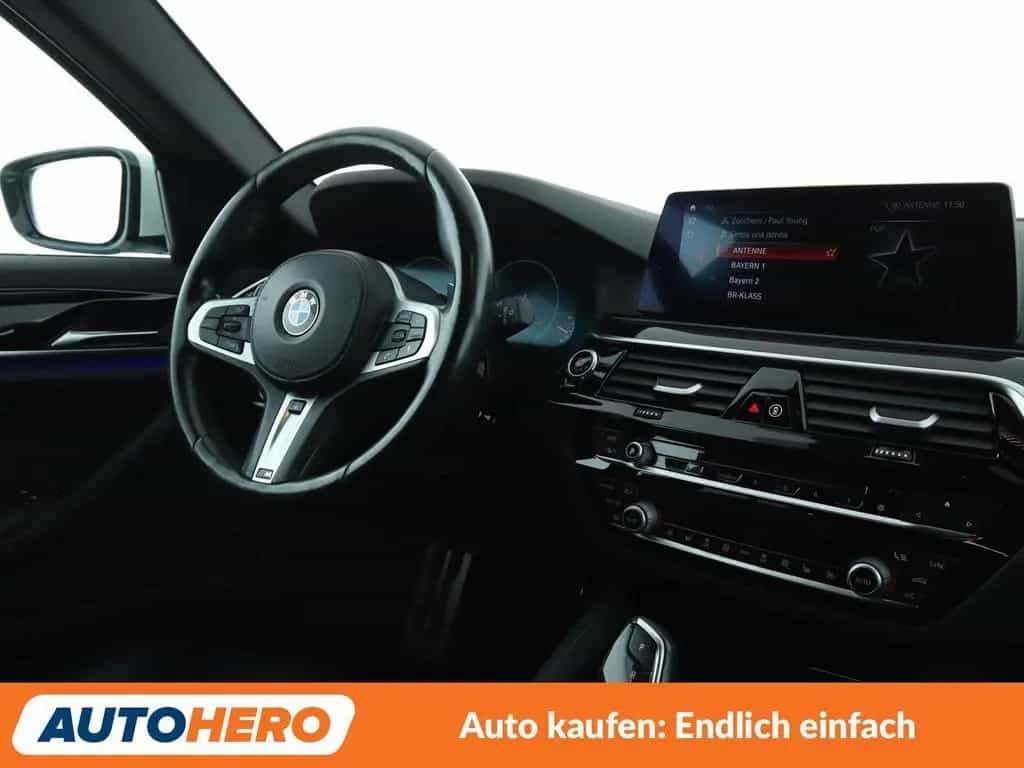 BMW 530 d xDrive M Sport Aut.*NAVI*LED*360CAM*SHZ*LHZ 01/2019-photo-12