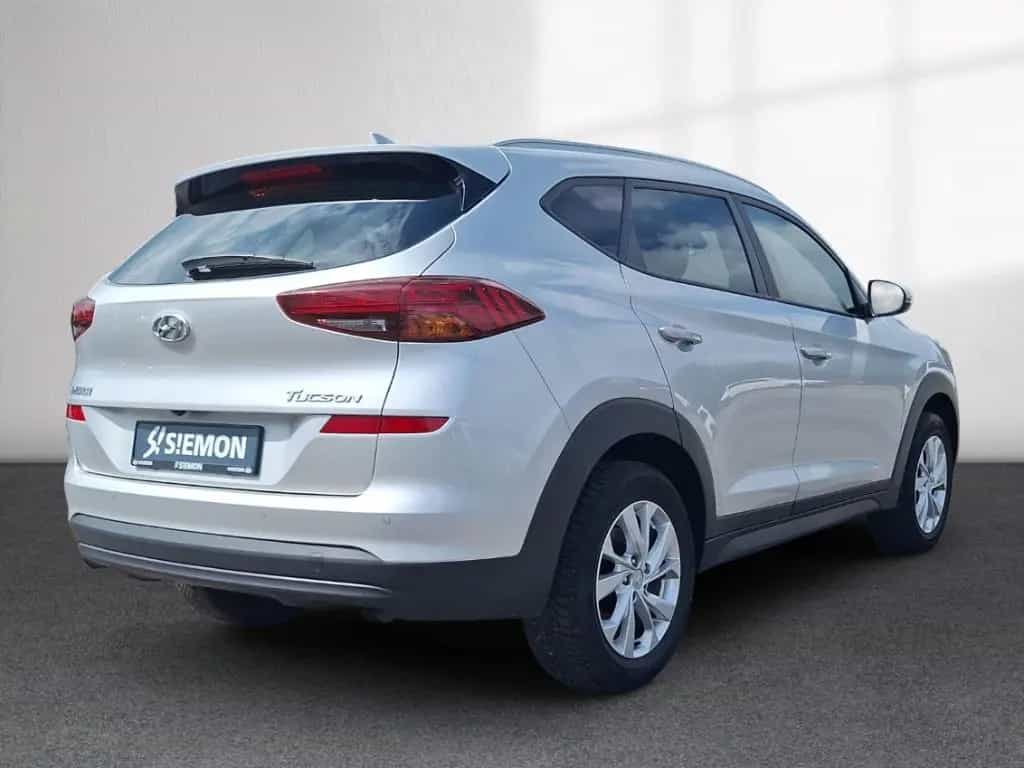 Hyundai TUCSON 2WD 1.6 GDi NAVI LED DAB SHZ LenkradHZG P 05/2019-photo-4