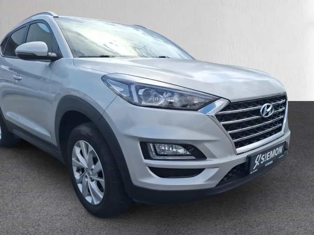 Hyundai TUCSON 2WD 1.6 GDi NAVI LED DAB SHZ LenkradHZG P 05/2019-photo-9