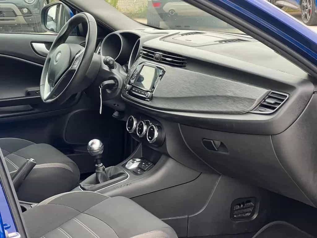 Alfa Romeo Giulietta 1.6 JTDm 120 CV Super 08/2020-photo-13