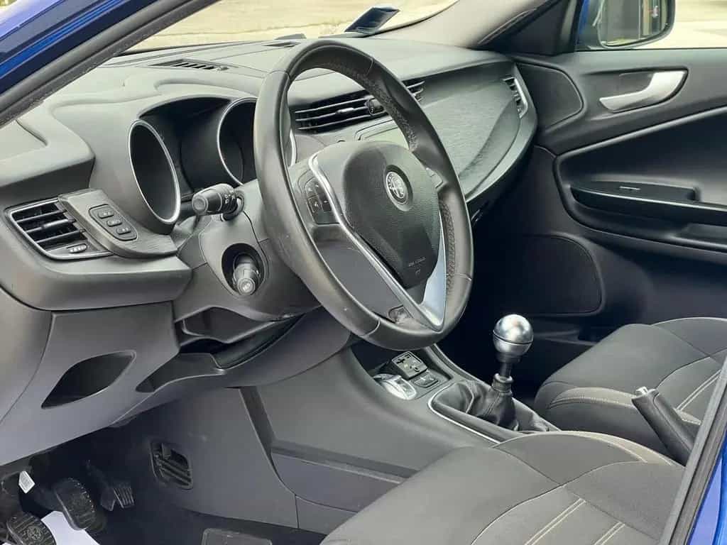 Alfa Romeo Giulietta 1.6 JTDm 120 CV Super 08/2020-photo-8