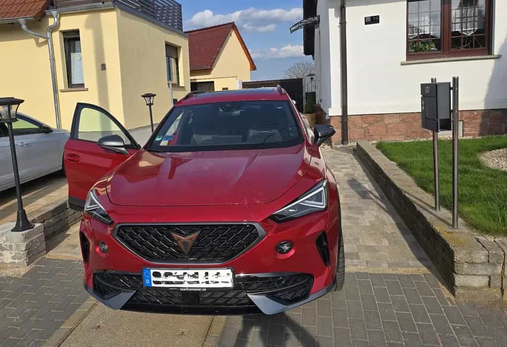 Cupra Formentor 2.0 TSI 228kW VZ Tribe Edit. 4Driv.... 02/2023-photo-1