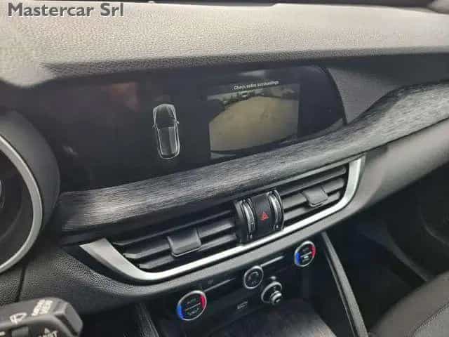 Alfa Romeo Stelvio ALFA ROMEO Stelvio 2.2 t Super Q4 210cv auto - G 05/2023-photo-10