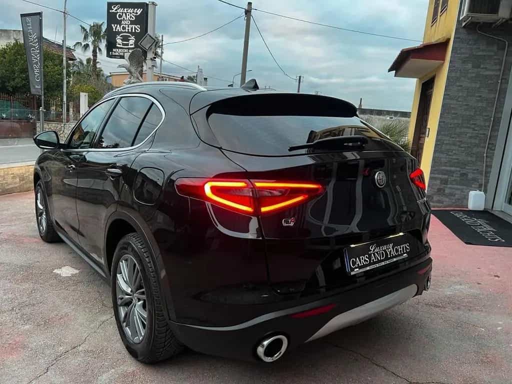 Alfa Romeo Stelvio 2.2 210 CV AT8 Q4 -2018 08/2018-photo-3