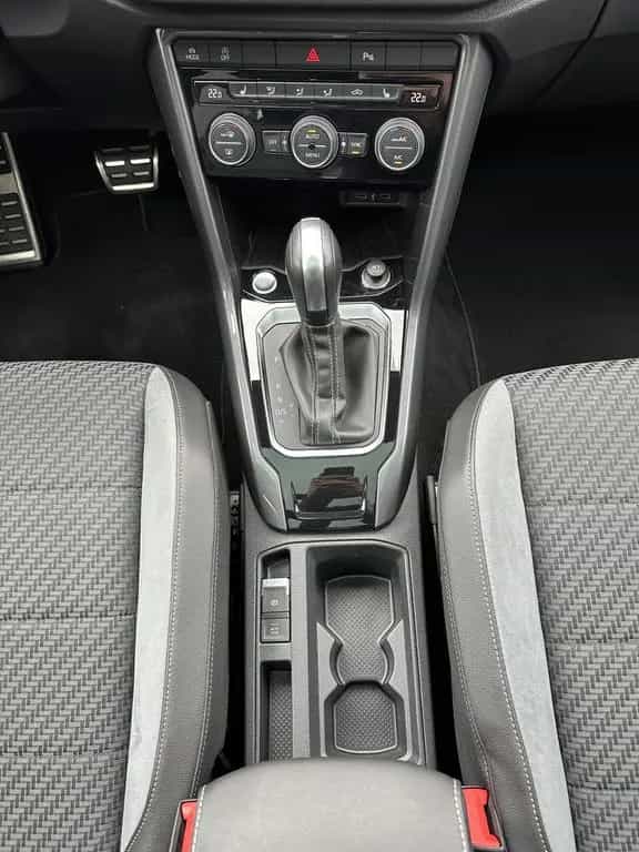Volkswagen T-Roc 1.5 TSI DSG R-Line NAV+LED+ACC+KAMERA+PANO 12/2021-photo-15