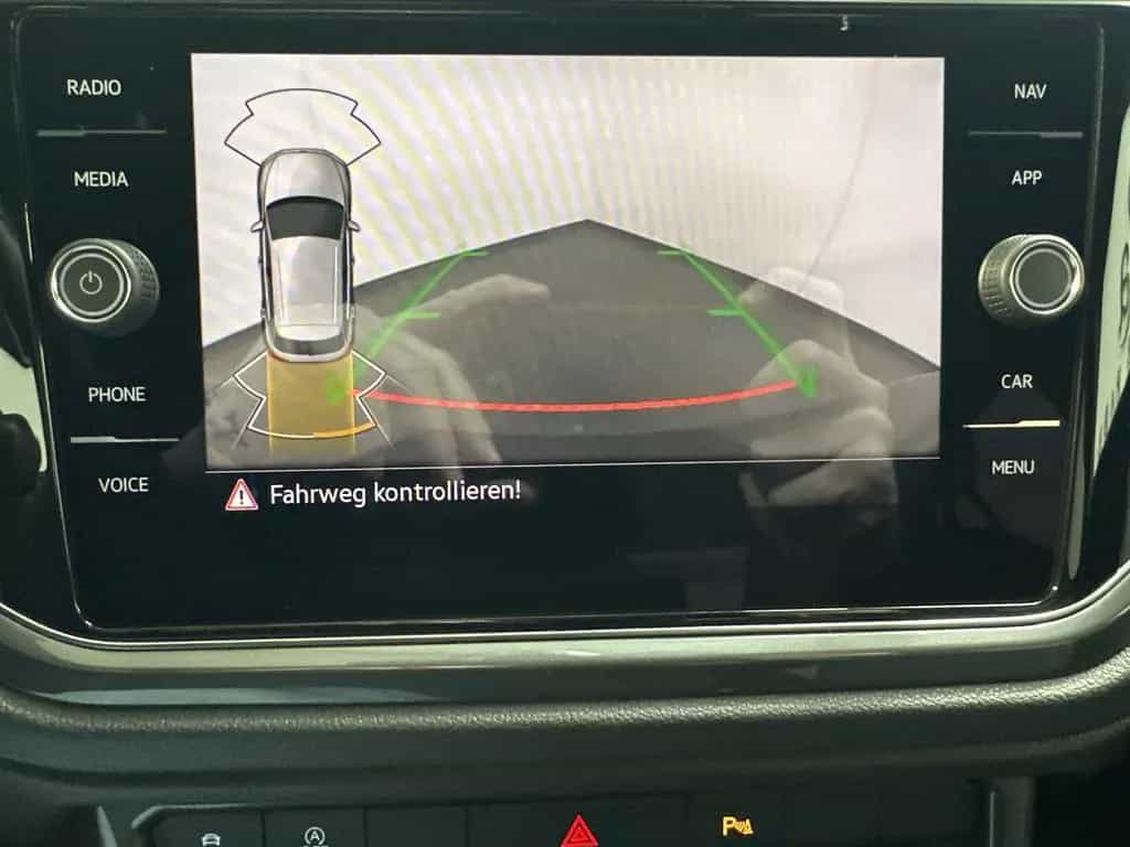 Volkswagen T-Roc 1.5 TSI DSG R-Line NAV+LED+ACC+KAMERA+PANO 12/2021-photo-17