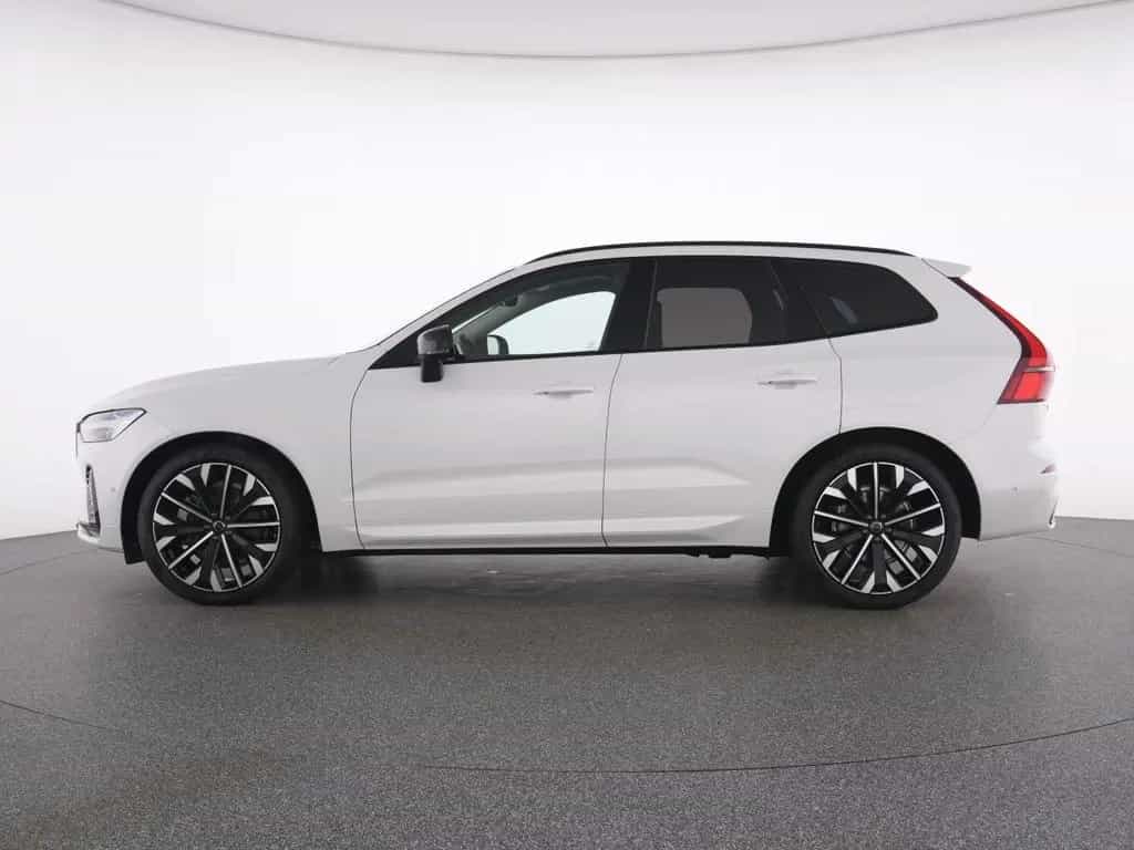Volvo XC60 B5 AWD Ultra Dark+21''LM+MEMRY+MASSAGE+BO&W 08/2025-photo-10