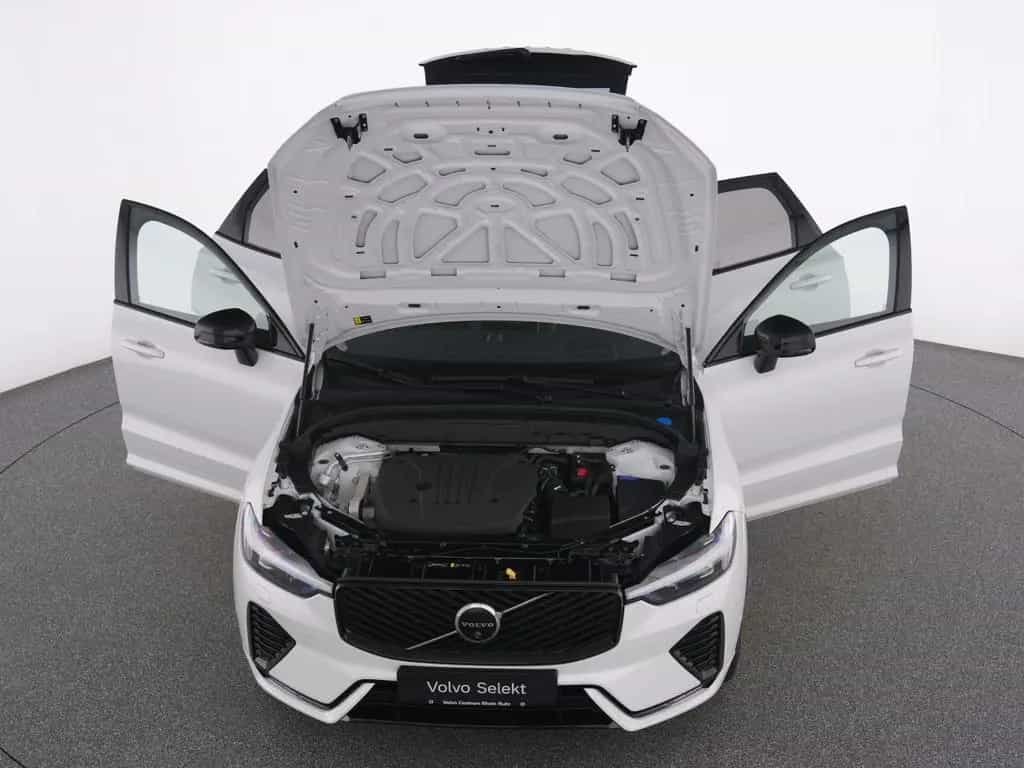 Volvo XC60 B5 AWD Ultra Dark+21''LM+MEMRY+MASSAGE+BO&W 08/2025-photo-12