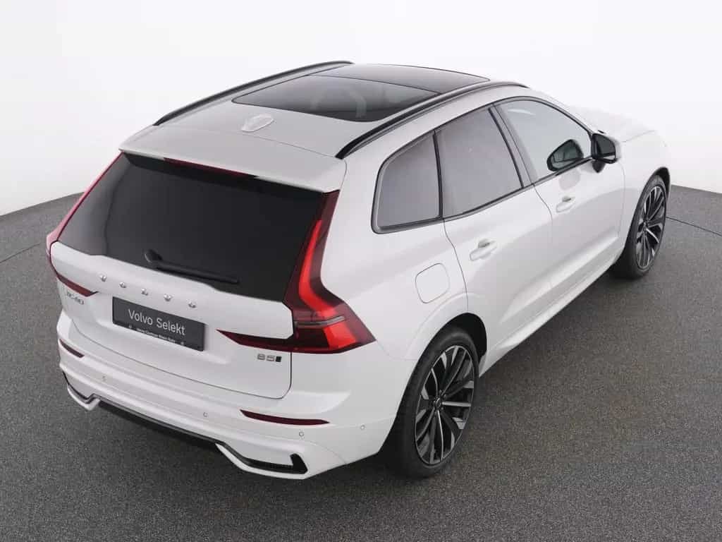 Volvo XC60 B5 AWD Ultra Dark+21''LM+MEMRY+MASSAGE+BO&W 08/2025-photo-18