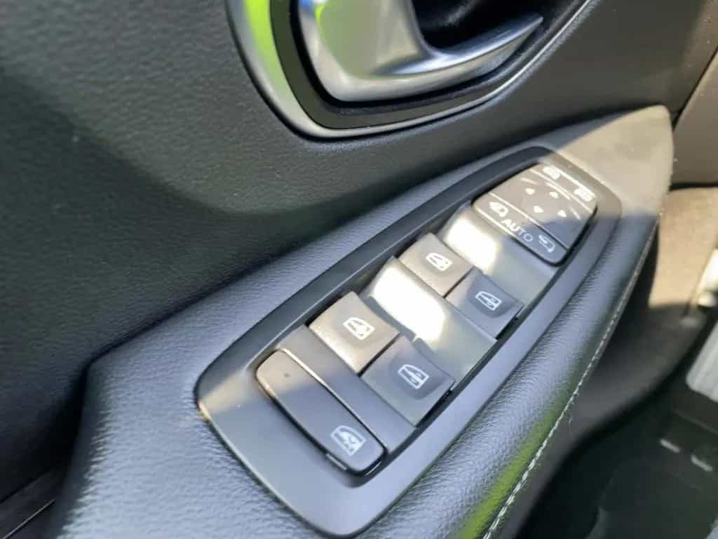 Renault Scenic IV 1.3 TCe 140 Intens *Panorama*Navi*DAB* 04/2018-photo-15